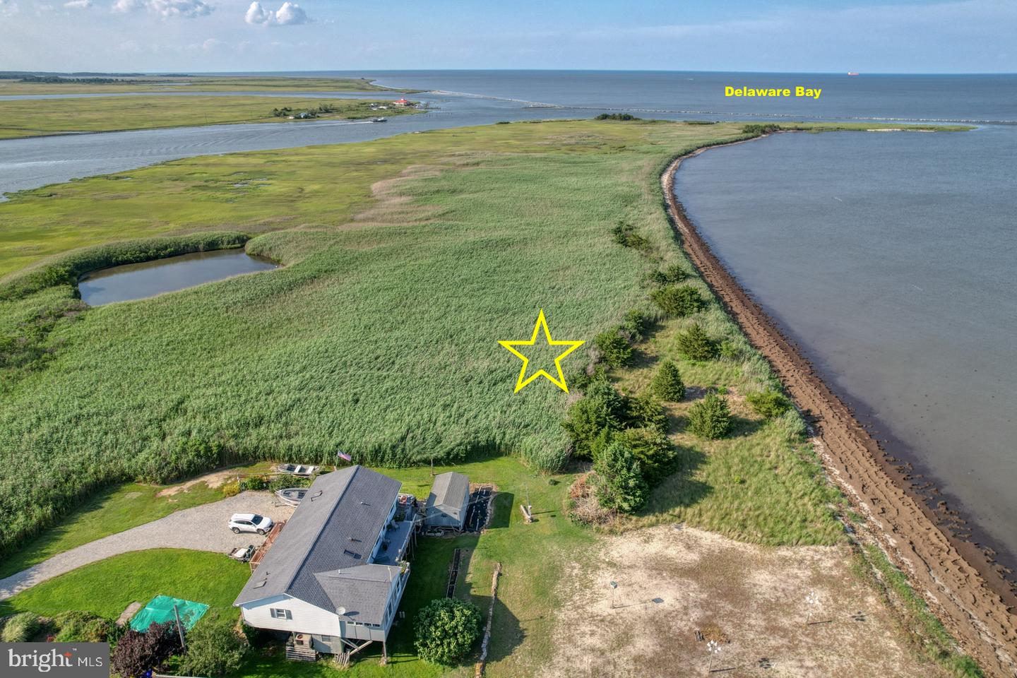 111 Driftwood Cir Property Photo 1