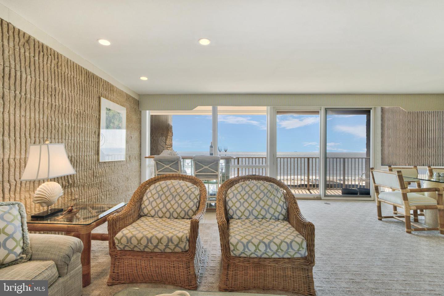 21 Ocean #904 Property Photo 16