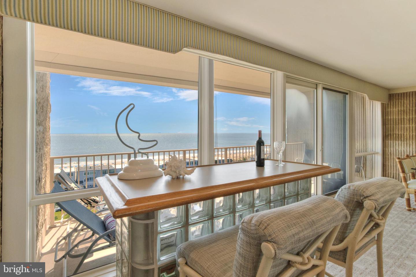 21 Ocean #904 Property Photo 18