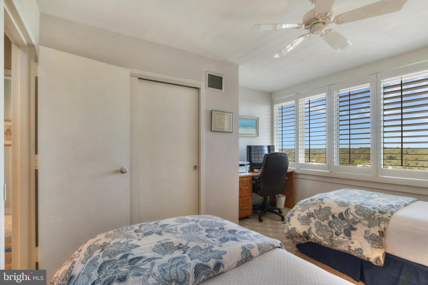 21 Ocean #904 Property Photo 29