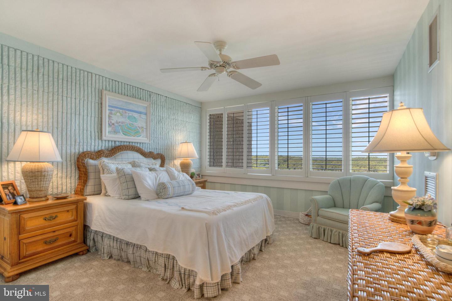 21 Ocean #904 Property Photo 32
