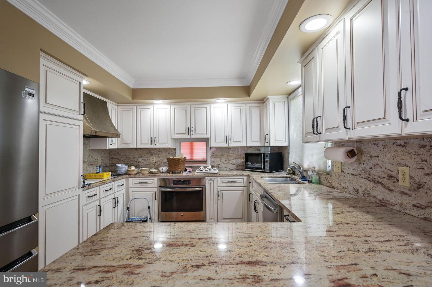 9155 Campbell Ln Property Photo 13
