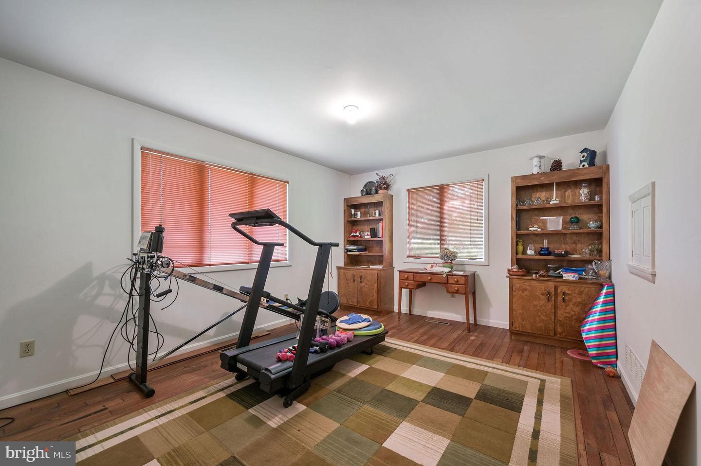9155 Campbell Ln Property Photo 15