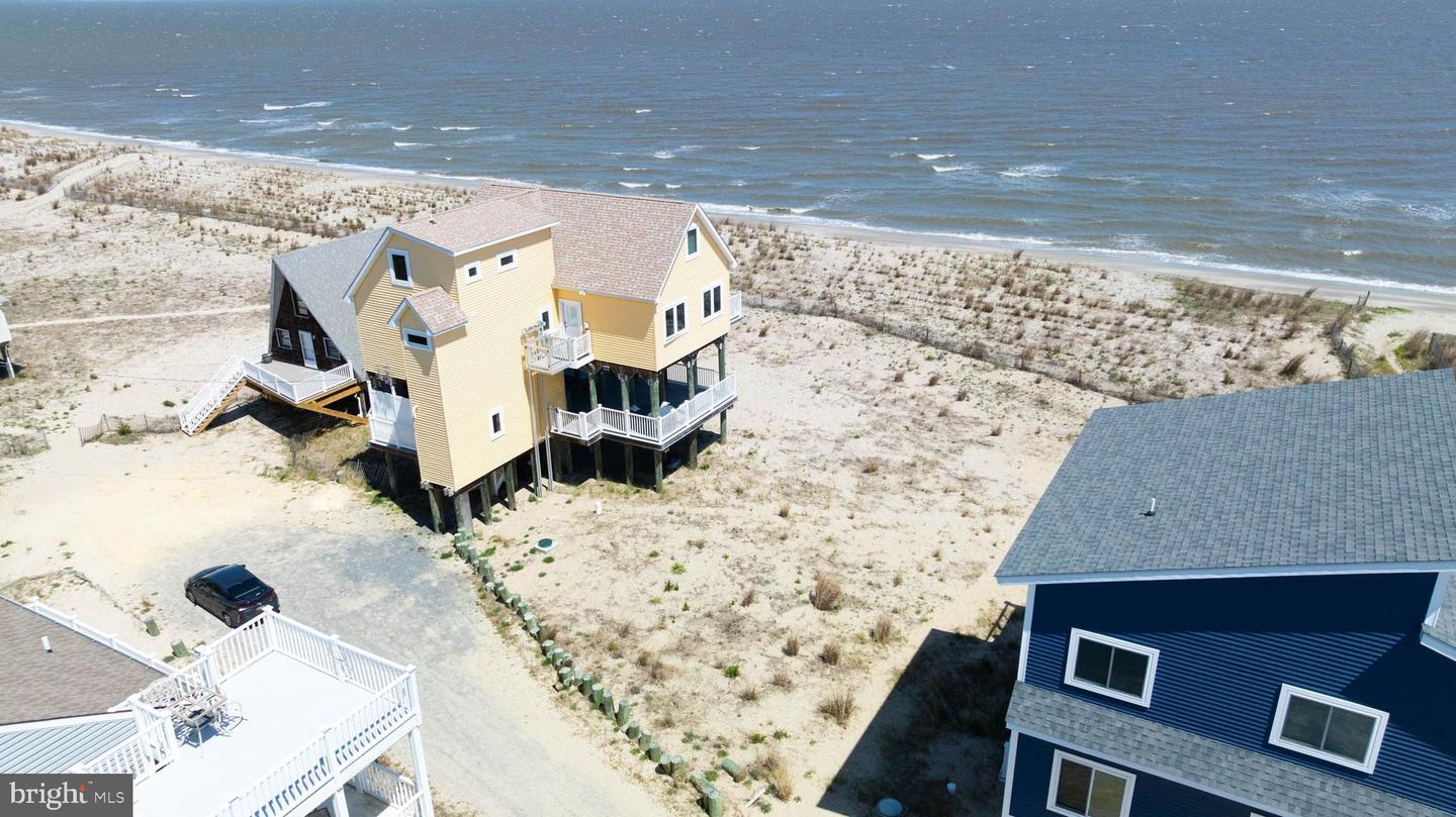 1106 Bay Front Rd Property Photo 4