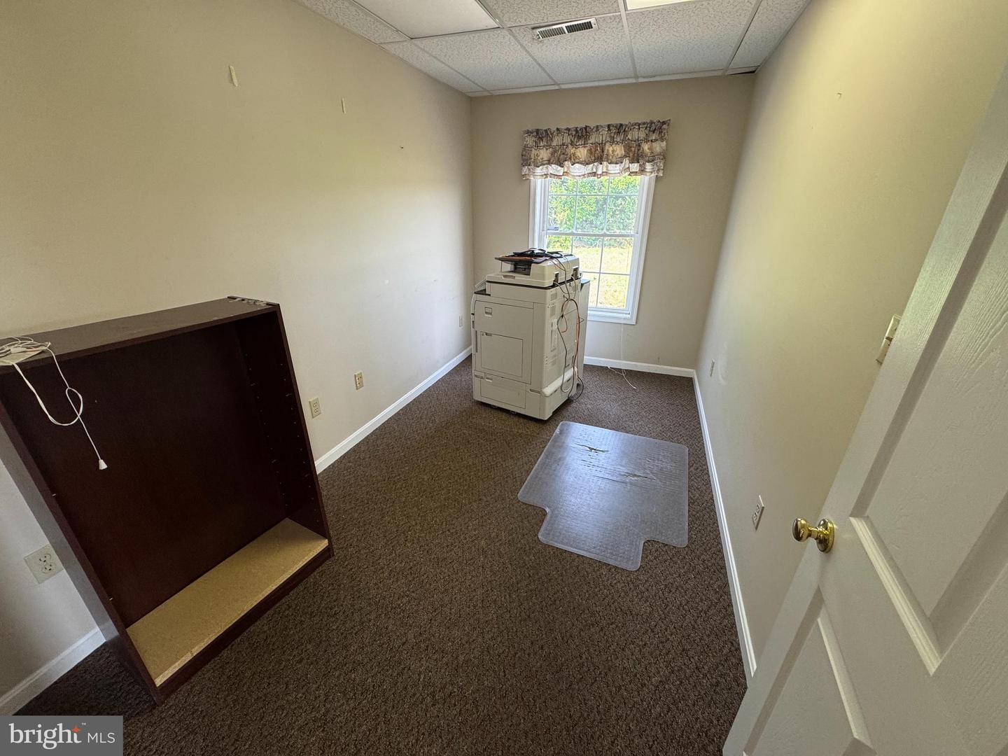 11516 Commercial Ln Property Photo 12