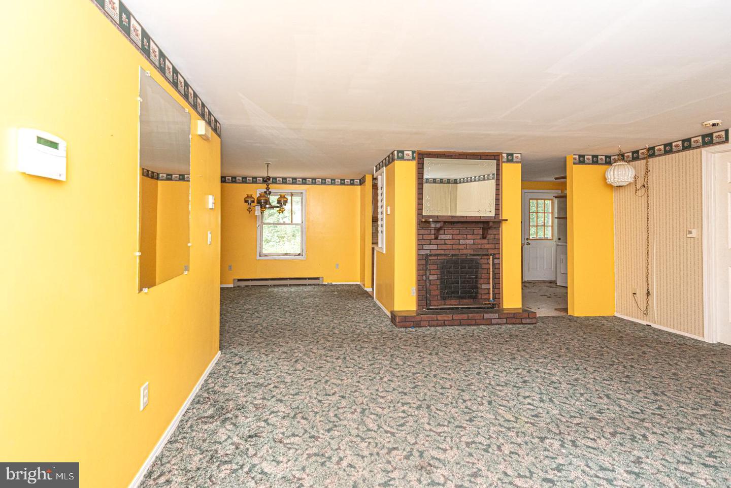 10883 Old Furnace Rd Property Photo 23