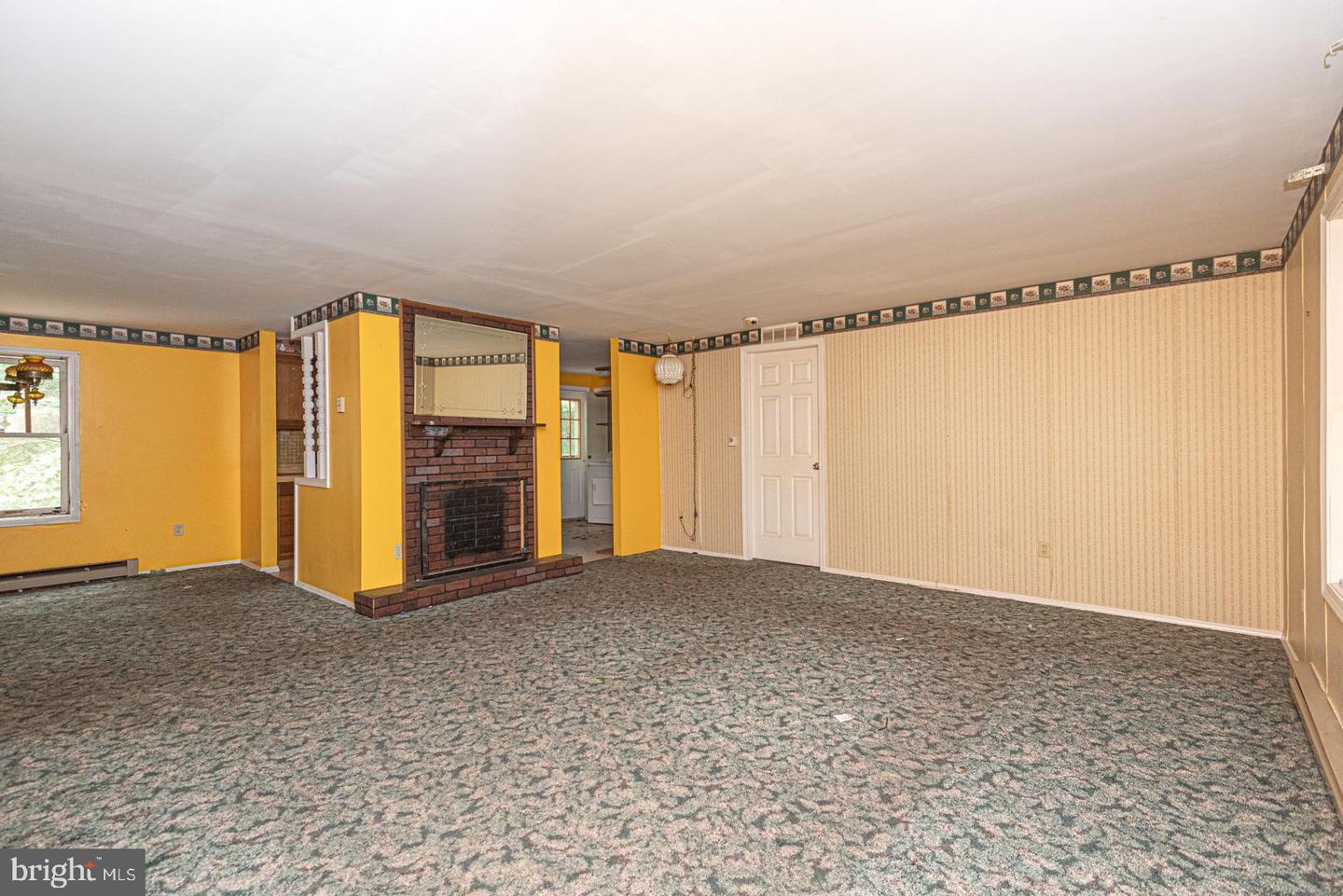 10883 Old Furnace Rd Property Photo 24