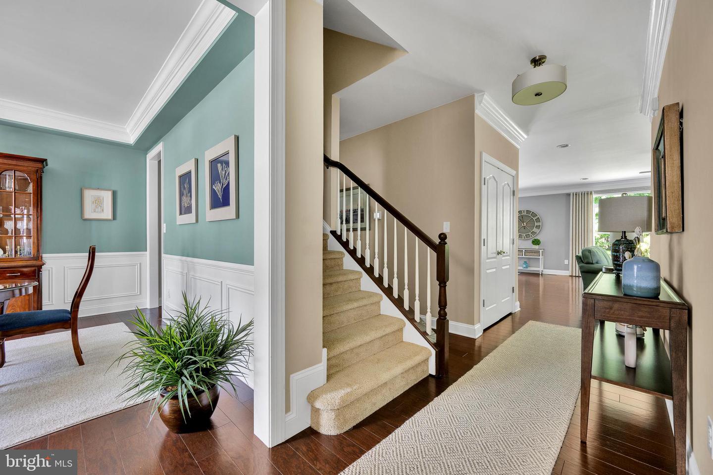 18131 Emerson Way Property Photo 8