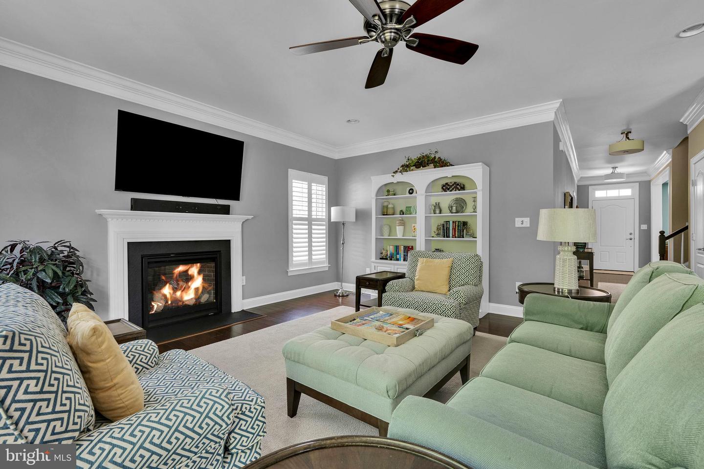 18131 Emerson Way Property Photo 10