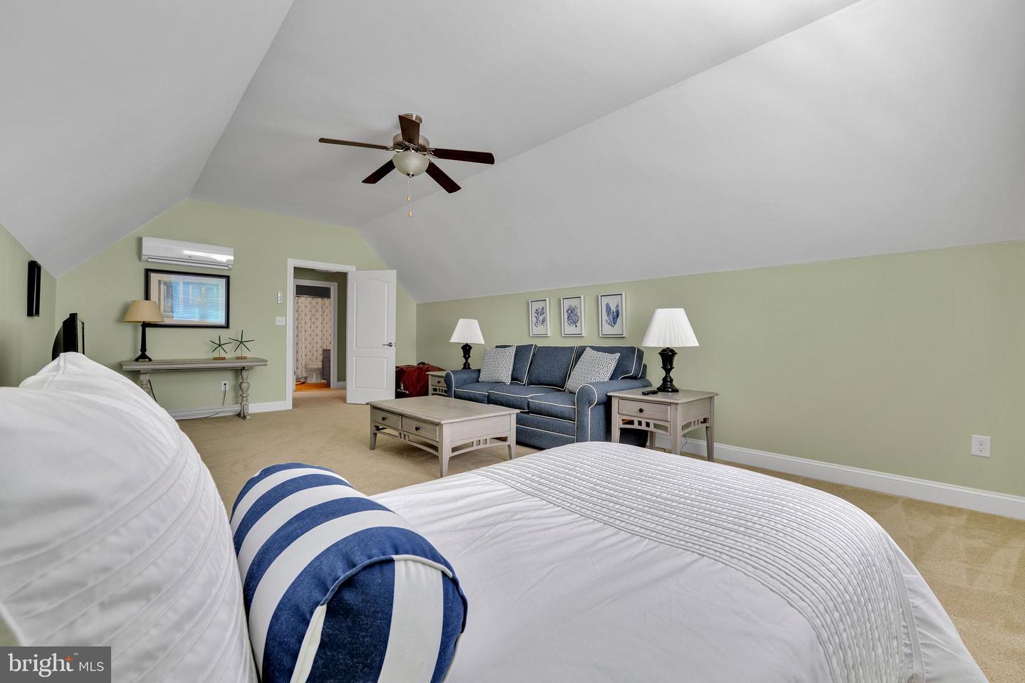 18131 Emerson Way Property Photo 30