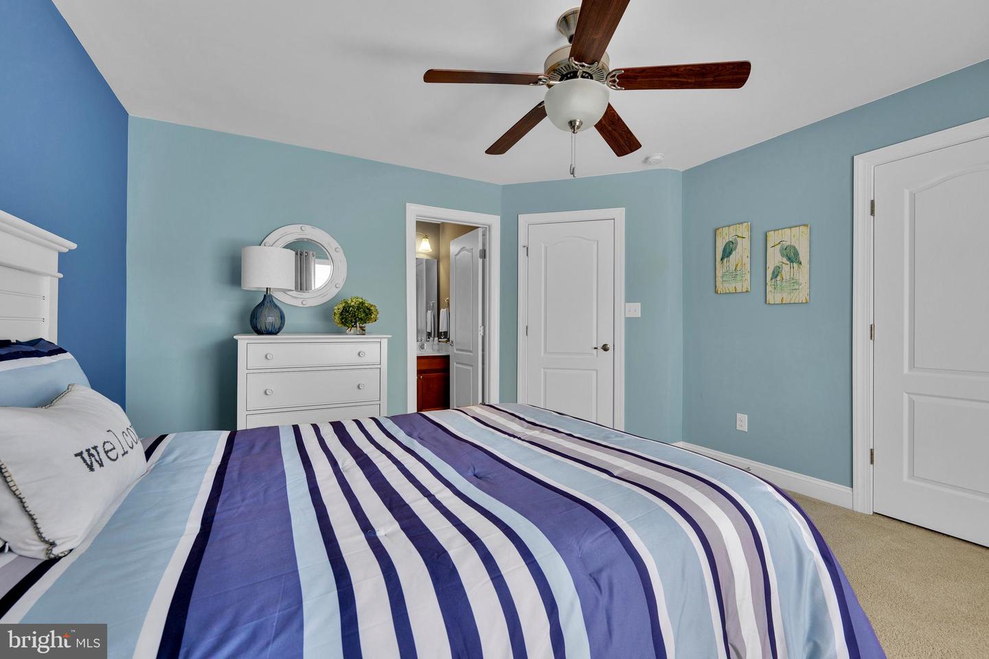18131 Emerson Way Property Photo 32