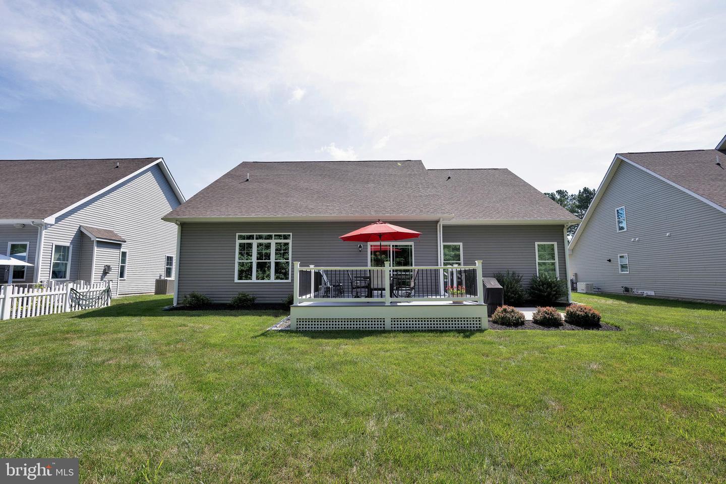 18131 Emerson Way Property Photo 40