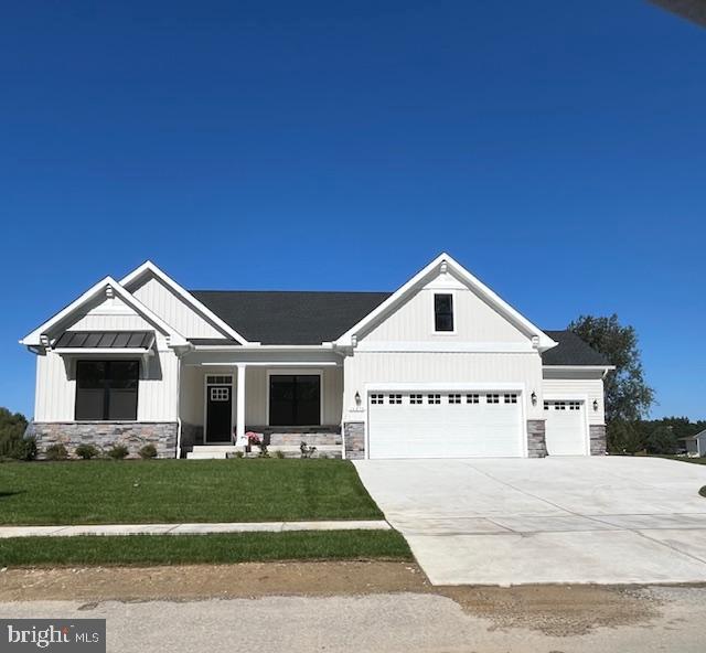 16236 Amora Drive Property Photo 1
