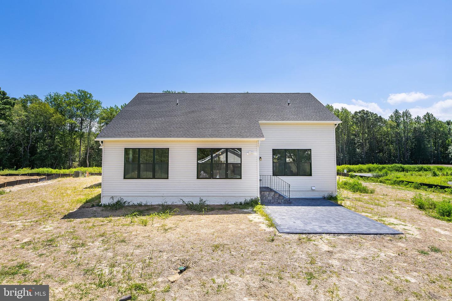 16236 Amora Drive Property Photo 41