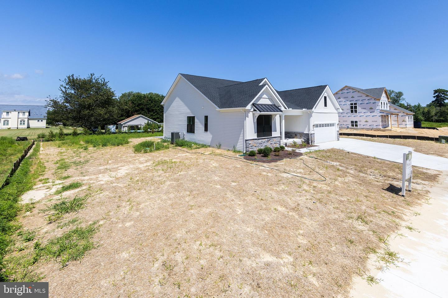 16236 Amora Drive Property Photo 42