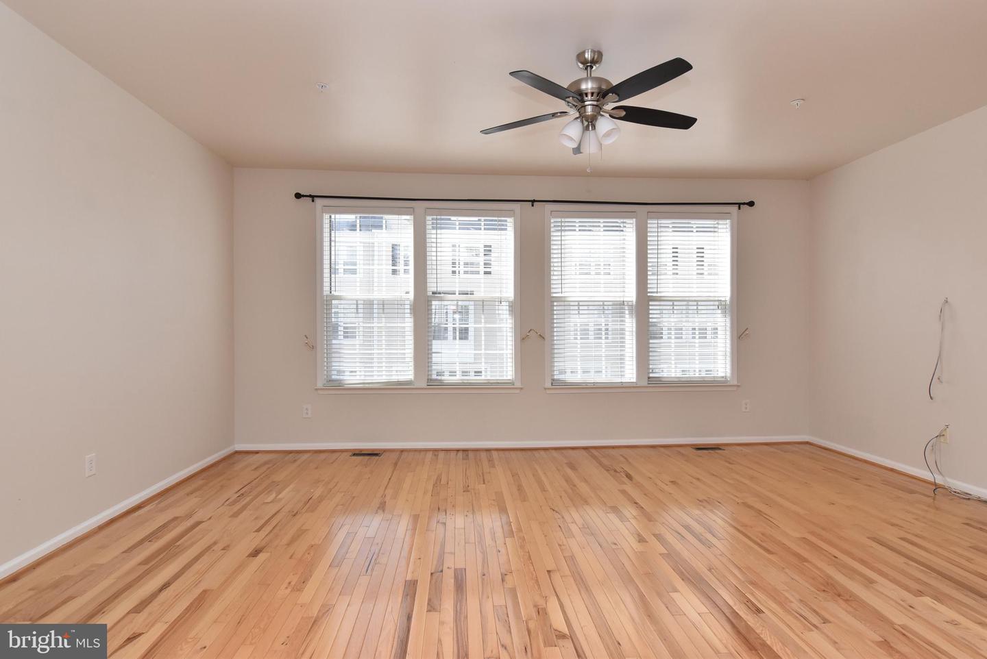 26767 Chatham Ln #b19-5 Property Photo 2