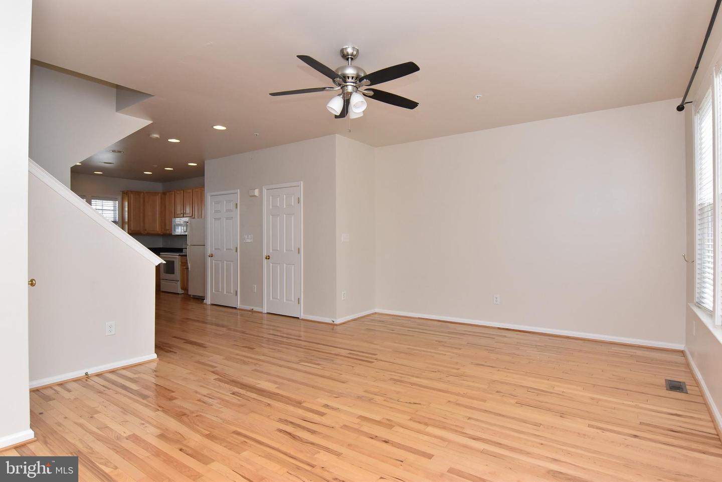 26767 Chatham Ln #b19-5 Property Photo 4