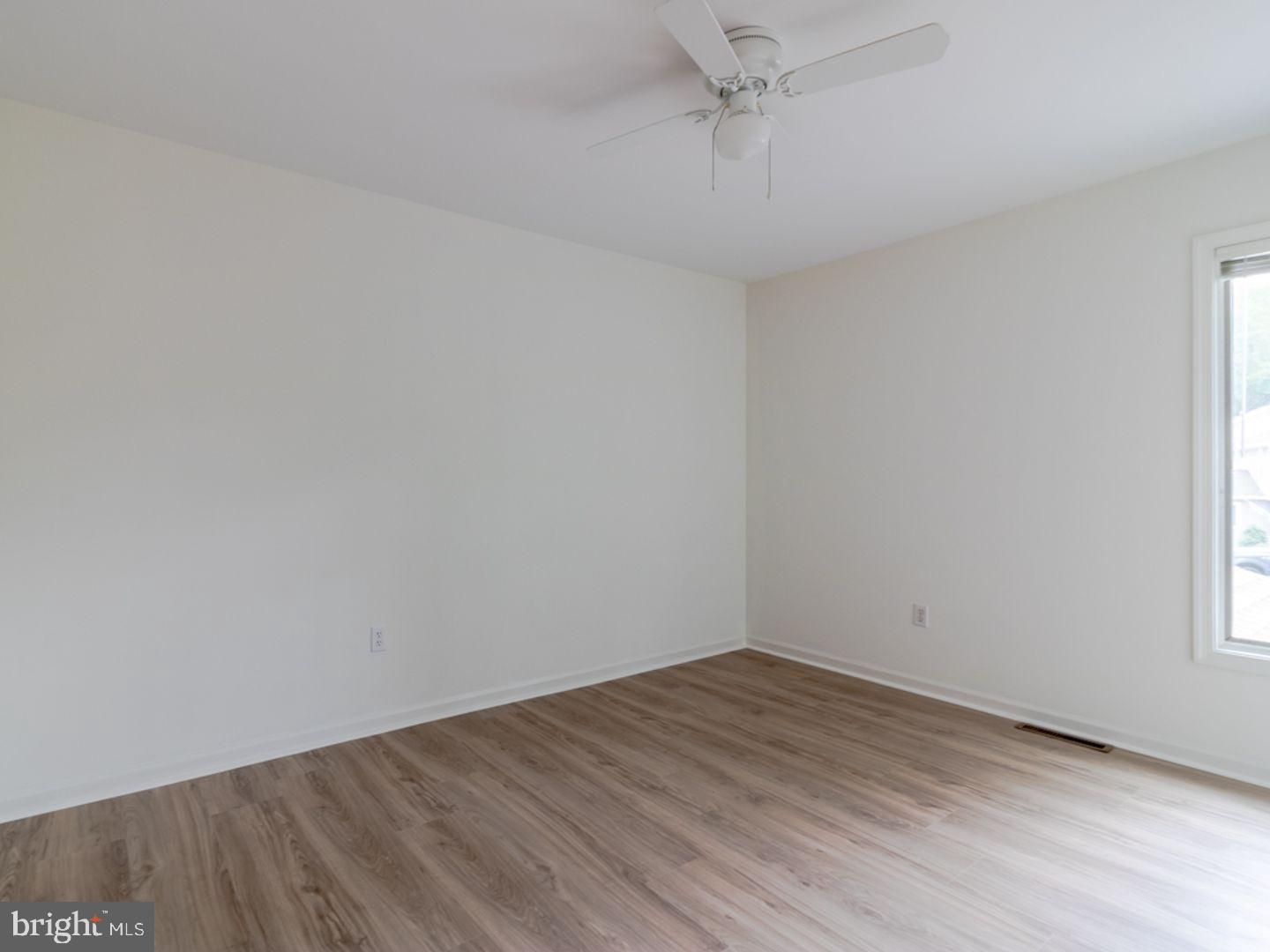 38425 Mainsail Dr #1 Property Photo 7