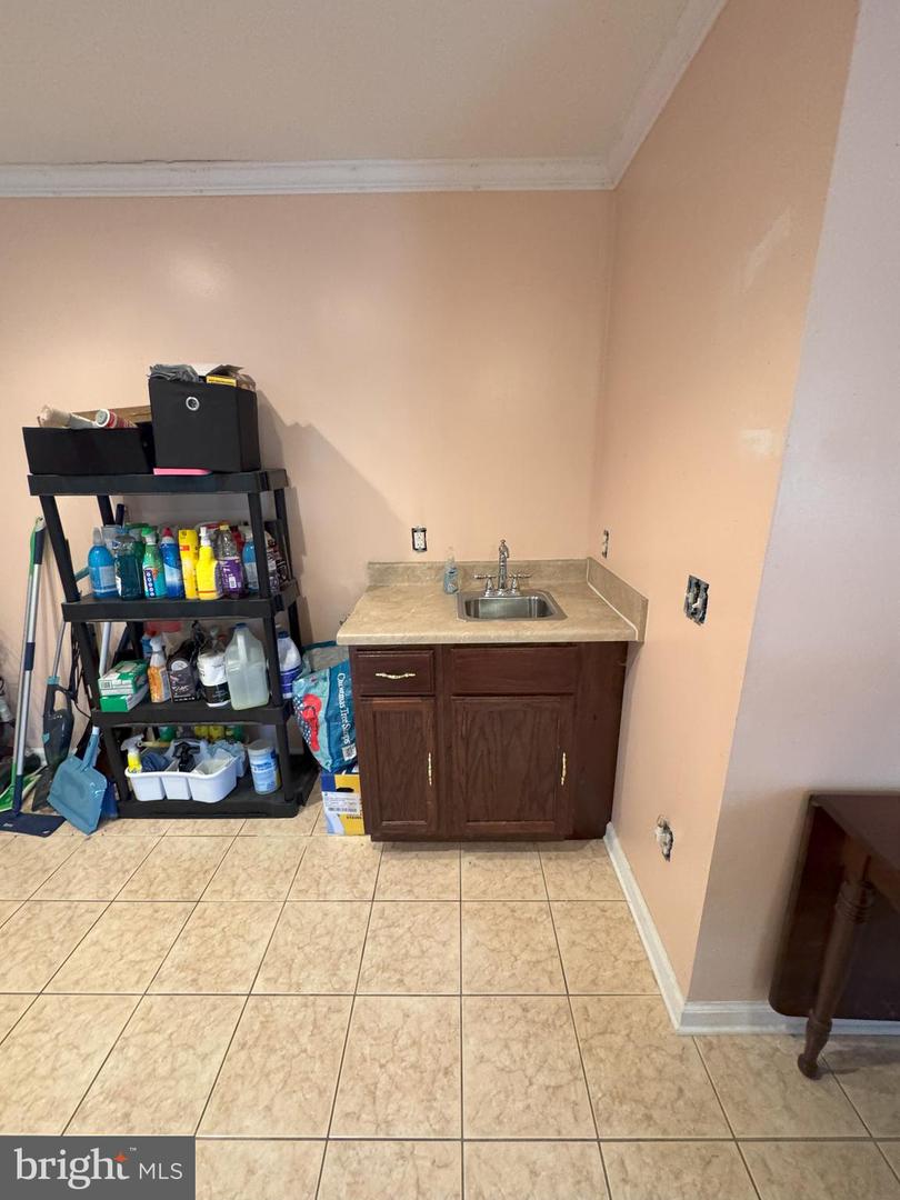 602 E Laurel Street Ext Property Photo 11