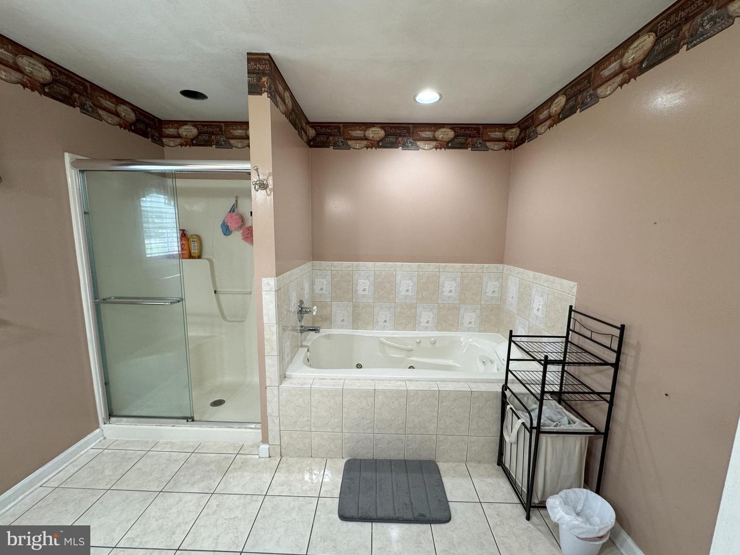 602 E Laurel Street Ext Property Photo 28