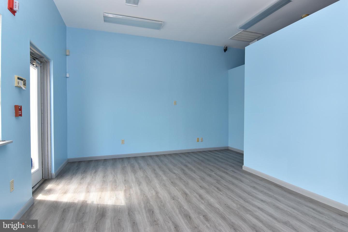 30616 Property Photo 8