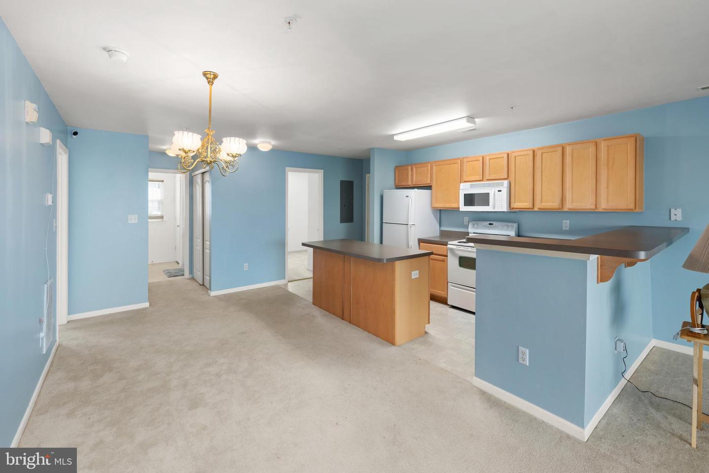 5106 Caitlins Way #5106 Property Photo 6