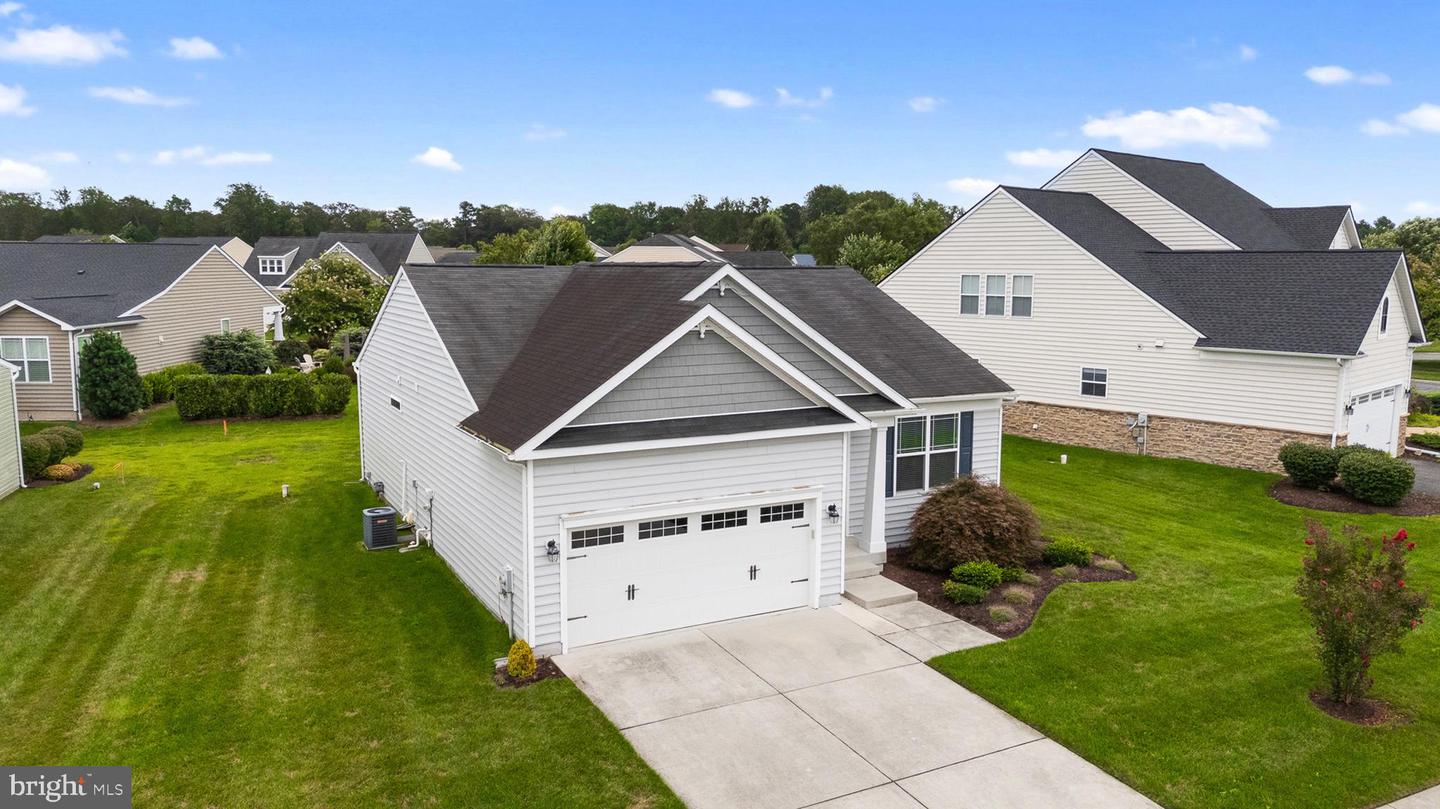 18682 Golden Sunrise Pl Property Photo 1