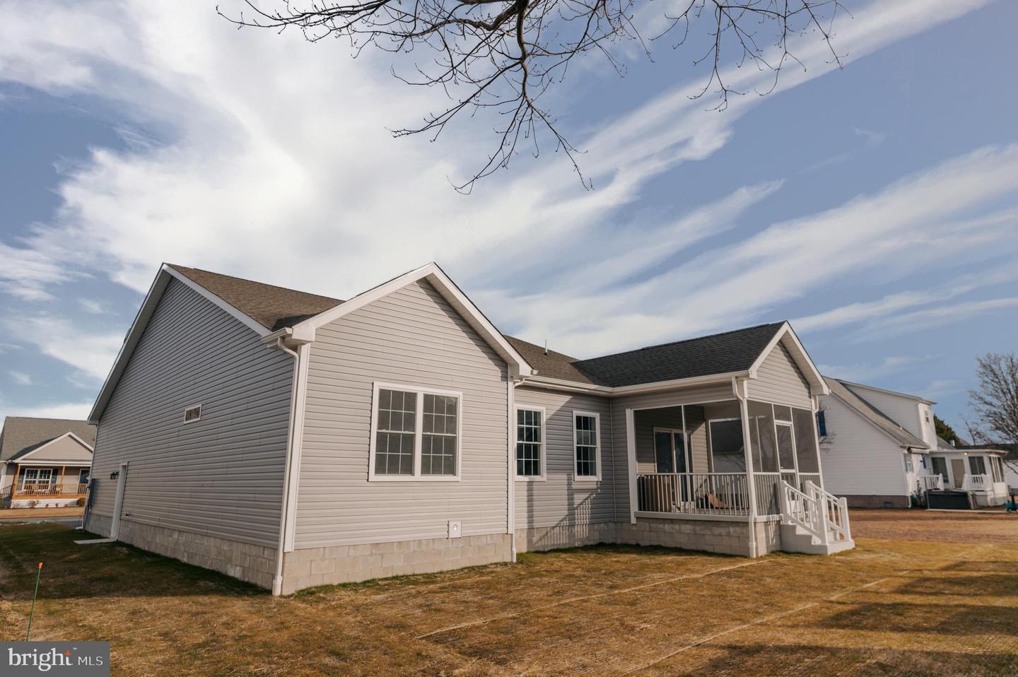36768 Breakwater Run Property Photo 10