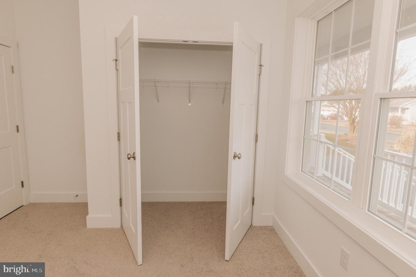 36768 Breakwater Run Property Photo 27