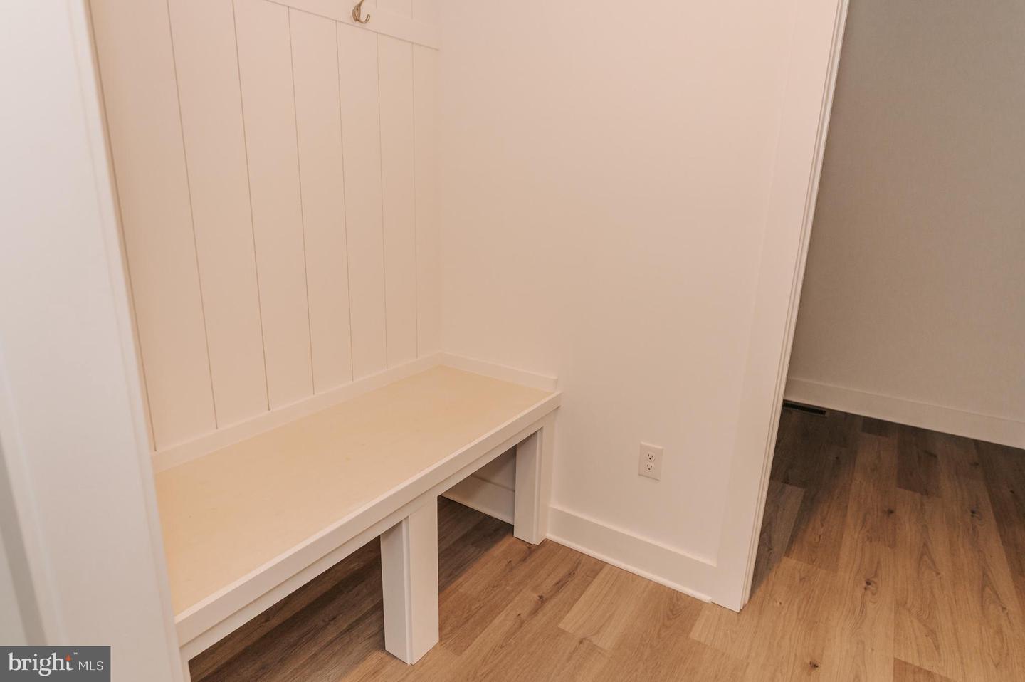 36768 Breakwater Run Property Photo 49