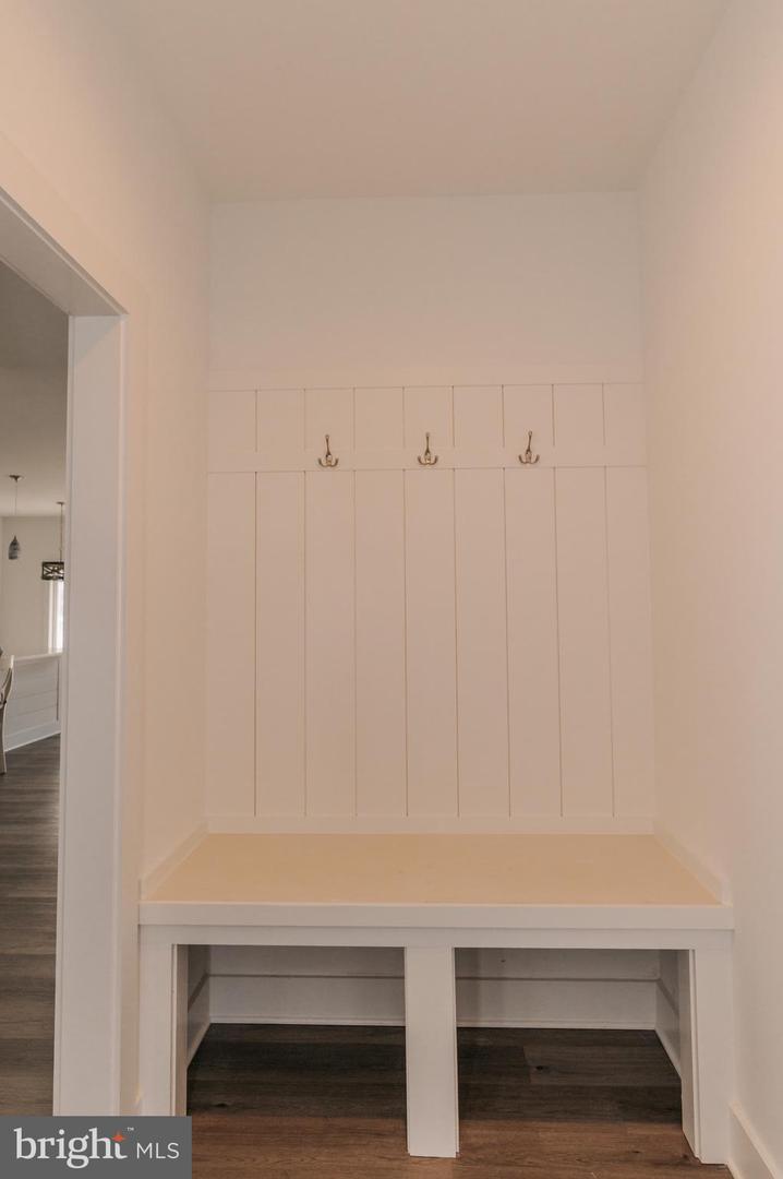 36768 Breakwater Run Property Photo 51