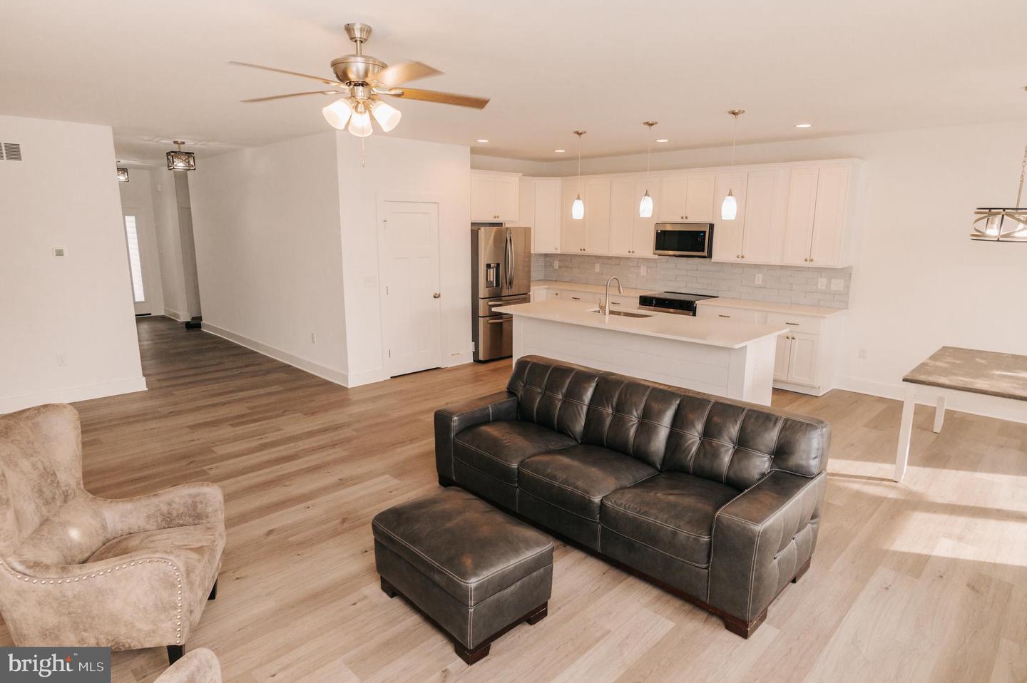 36768 Breakwater Run Property Photo 82