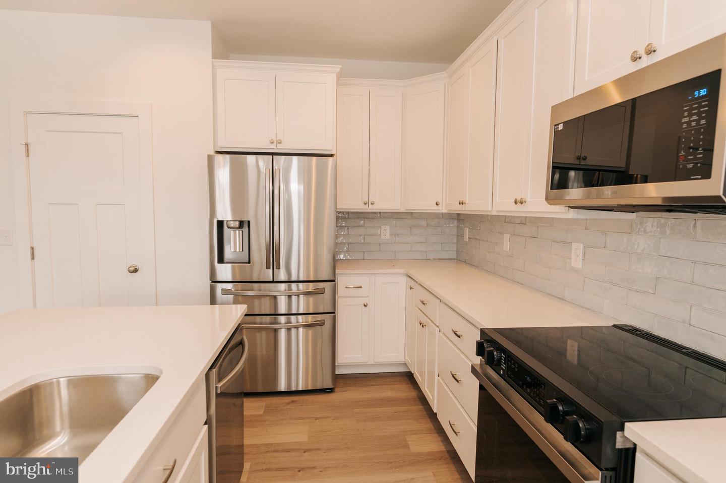 36768 Breakwater Run Property Photo 98