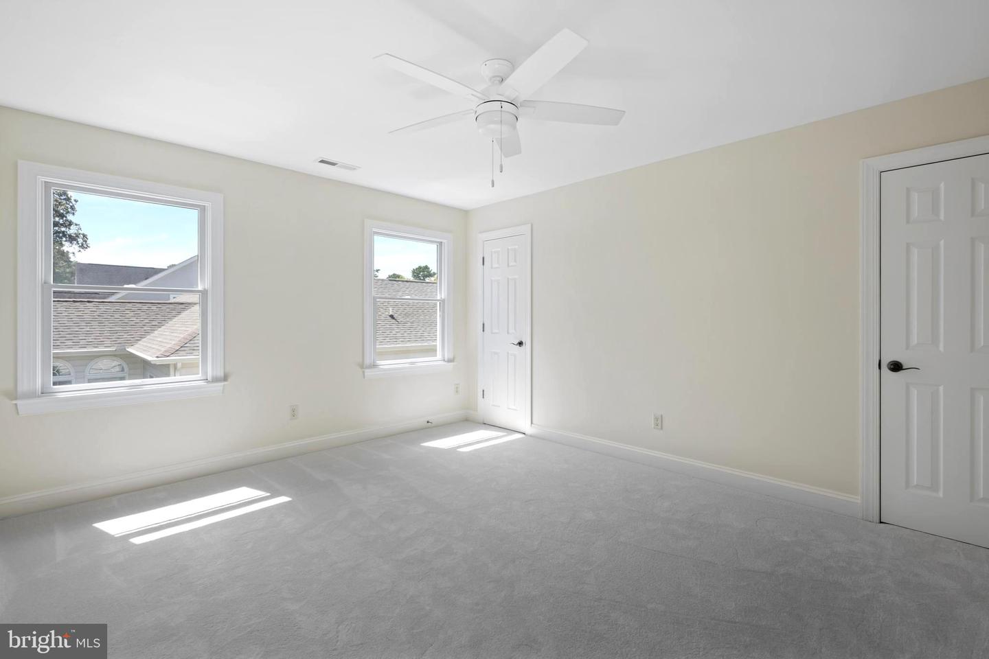 154 W Shore Dr Property Photo 46