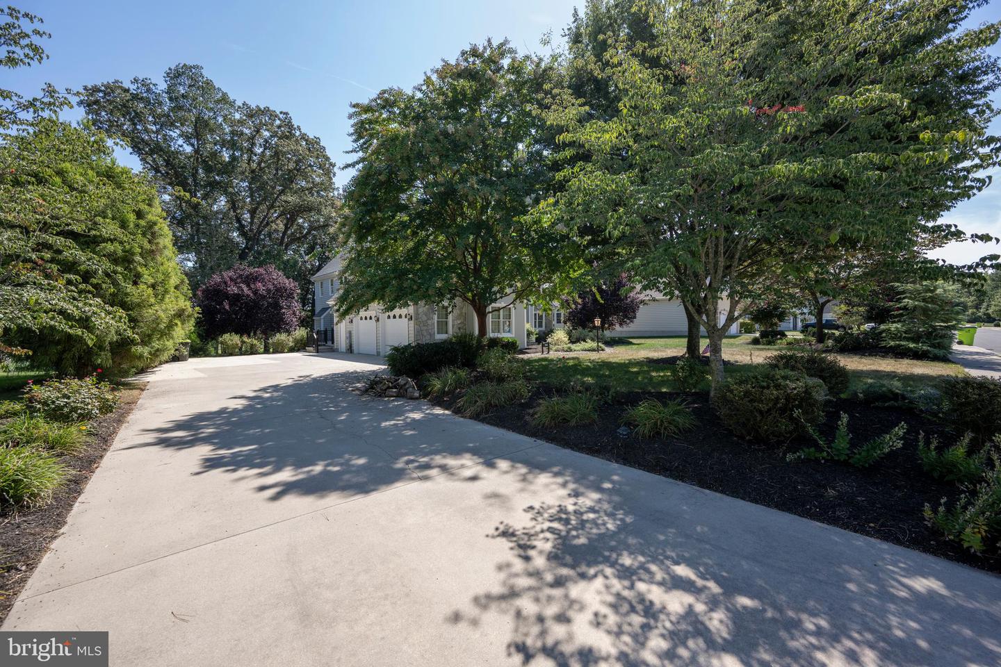 154 W Shore Dr Property Photo 58