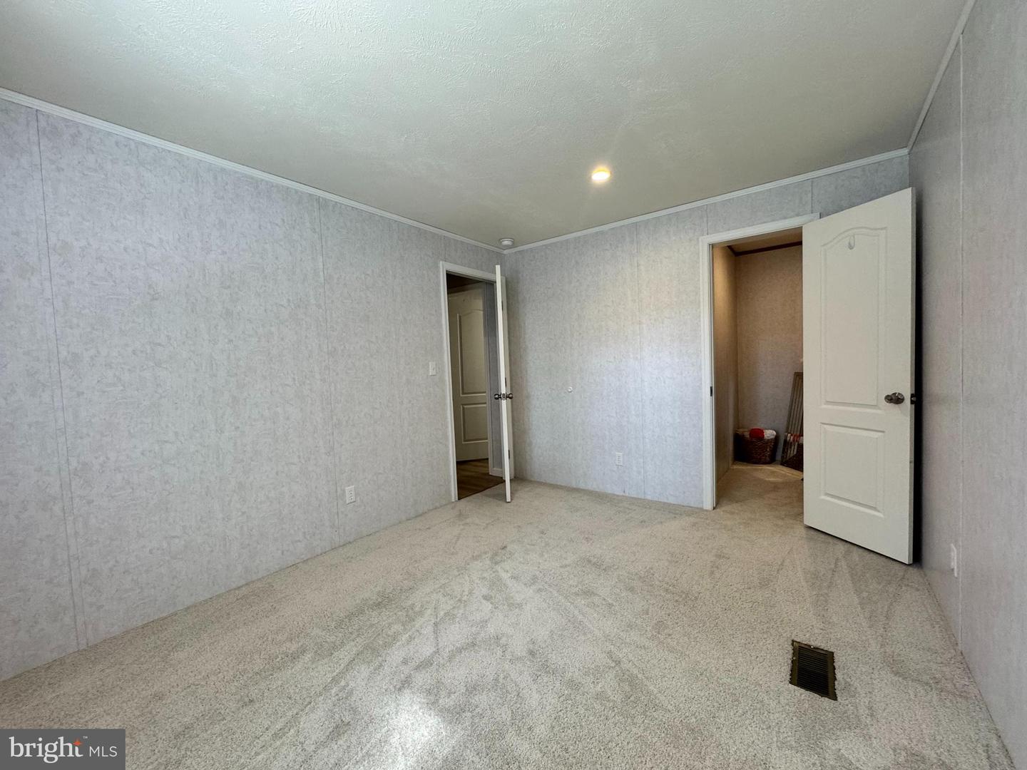 25709 Palmetto St Property Photo 27