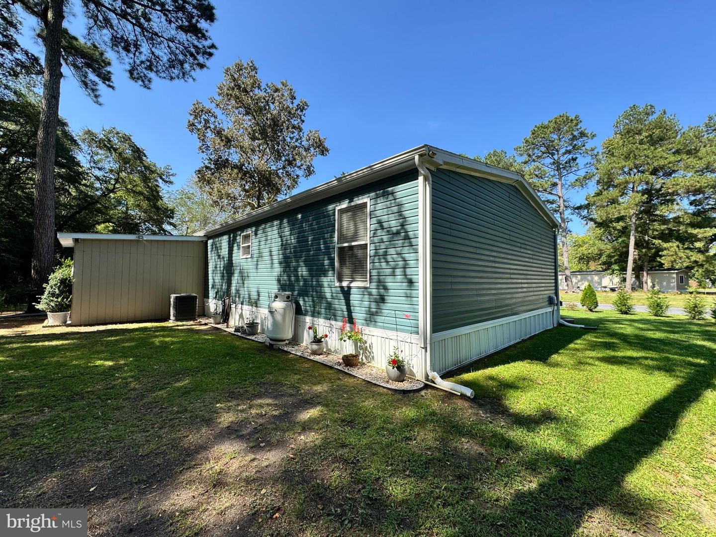 25709 Palmetto St Property Photo 37