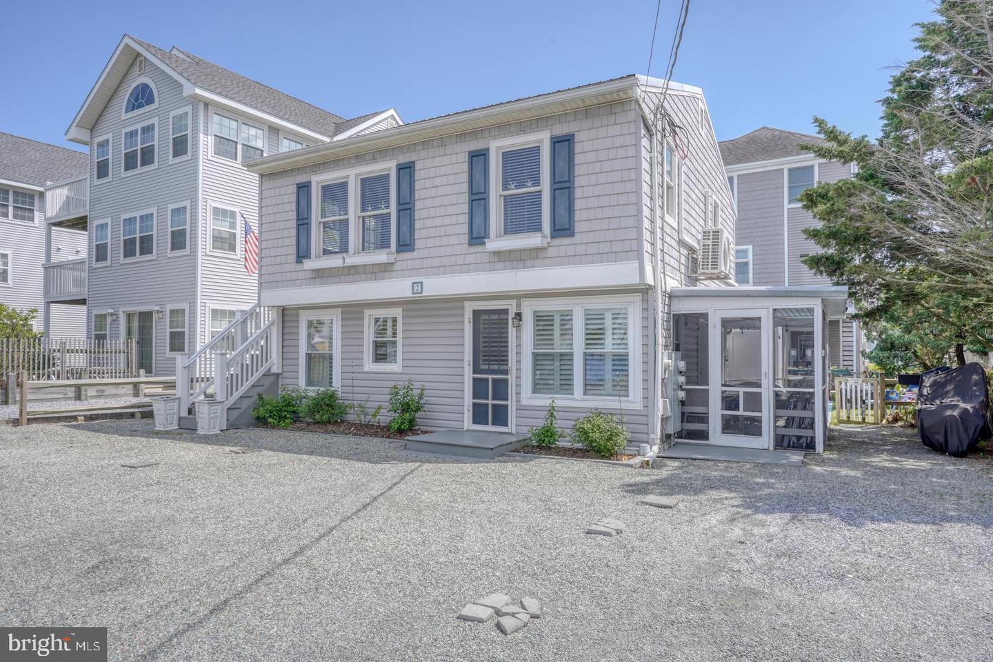 2 E Atlantic St #1 Property Photo 1