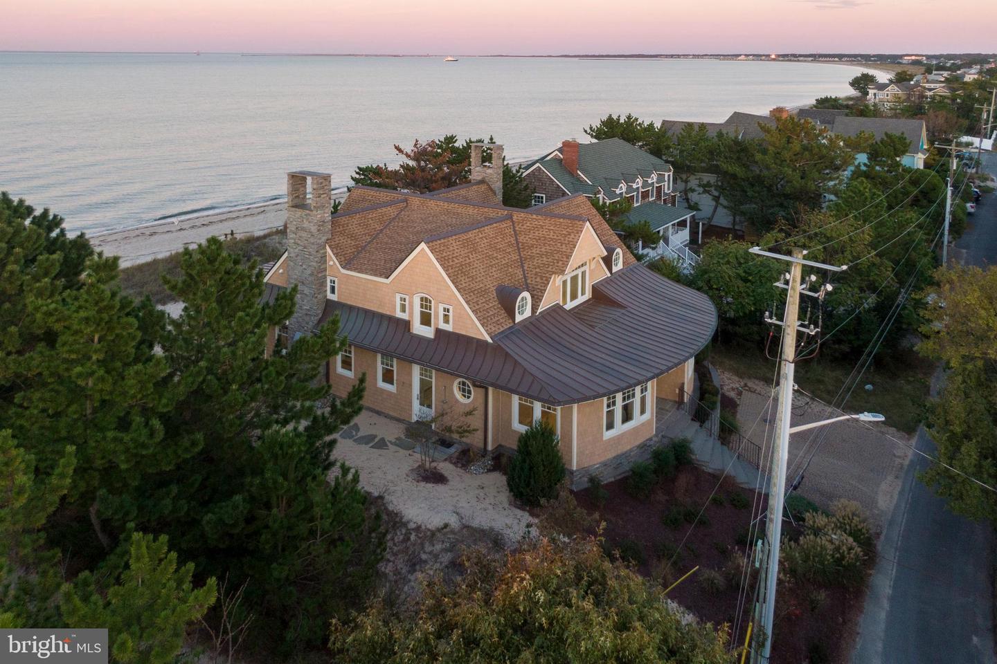 1710 Bay Ave Property Photo 16