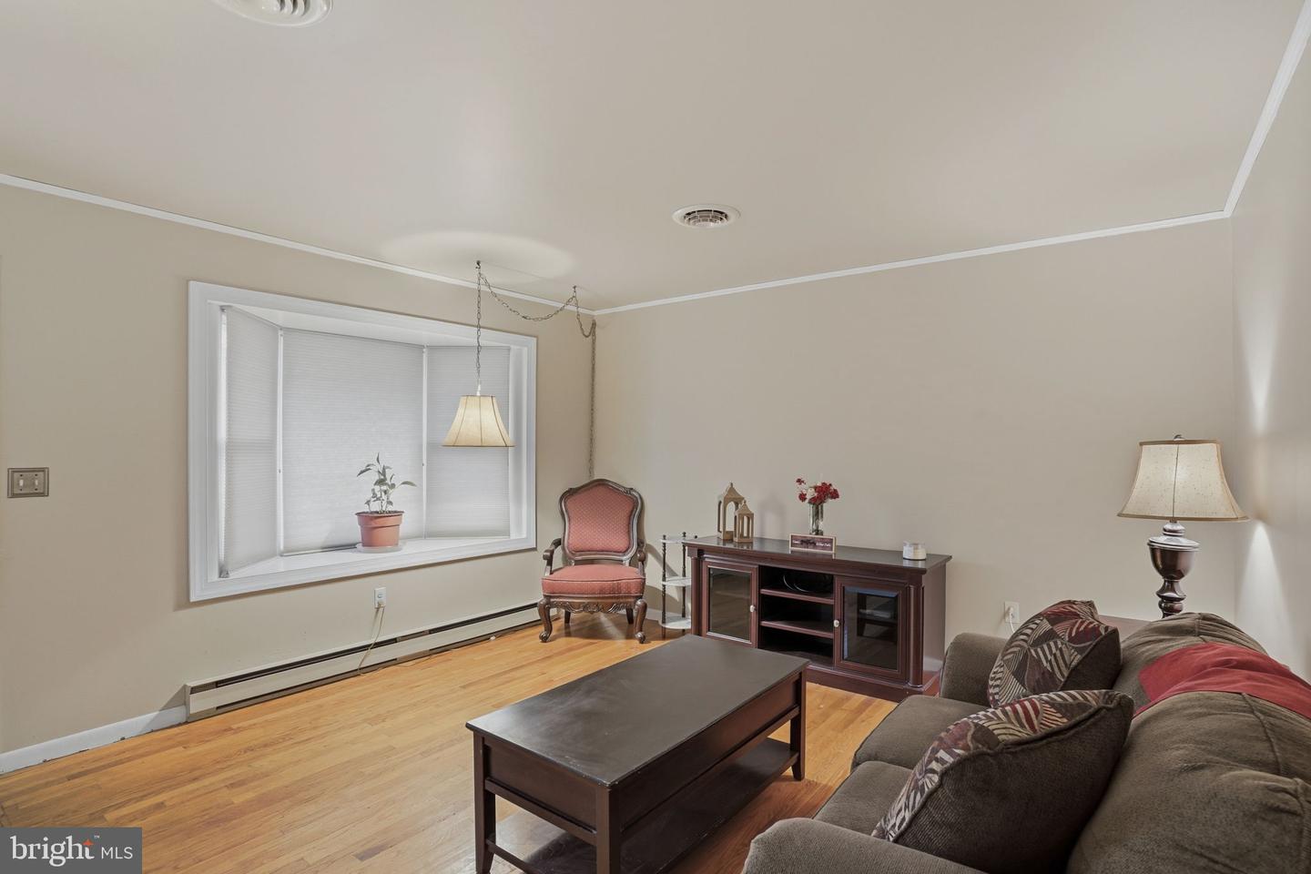 19784 Donovans Rd Property Photo 8