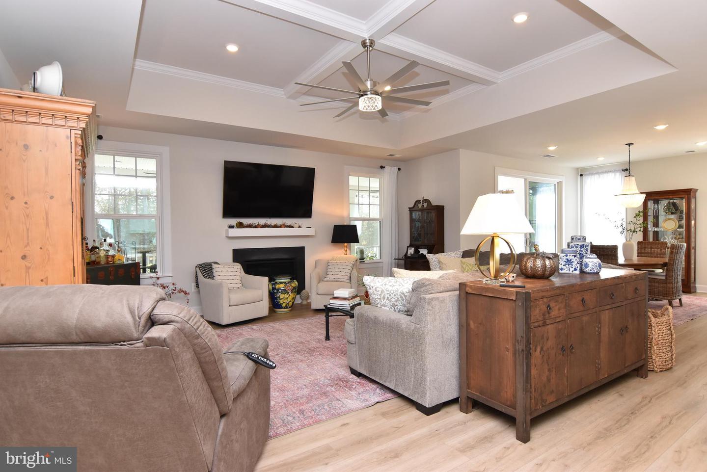 28019 Winona Ln Property Photo 14