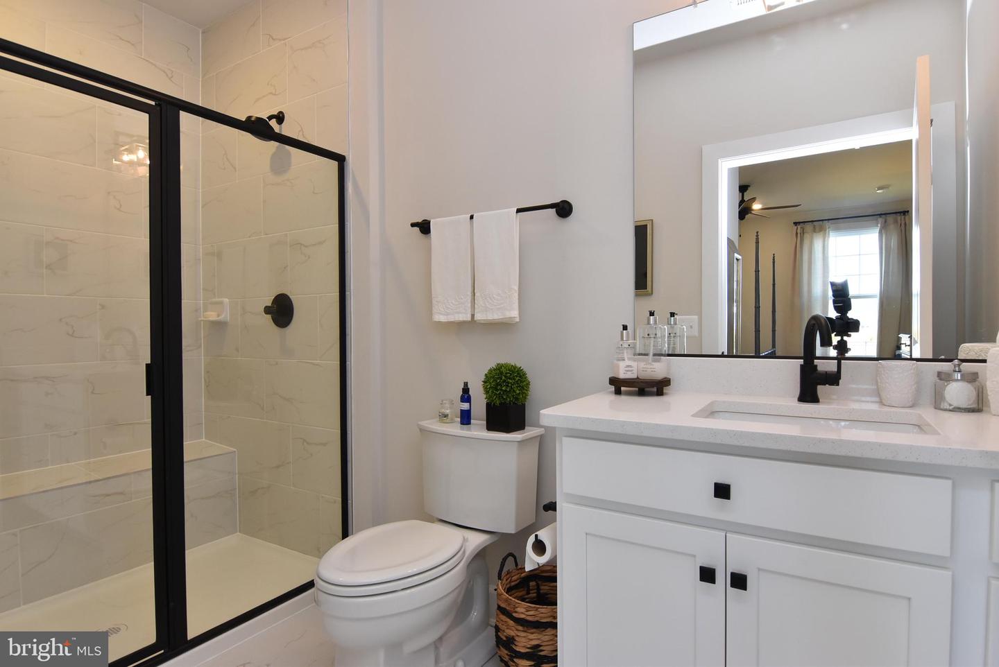 28019 Winona Ln Property Photo 28