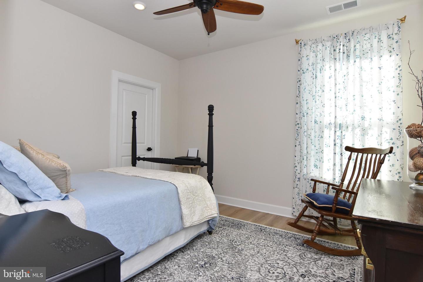 28019 Winona Ln Property Photo 29
