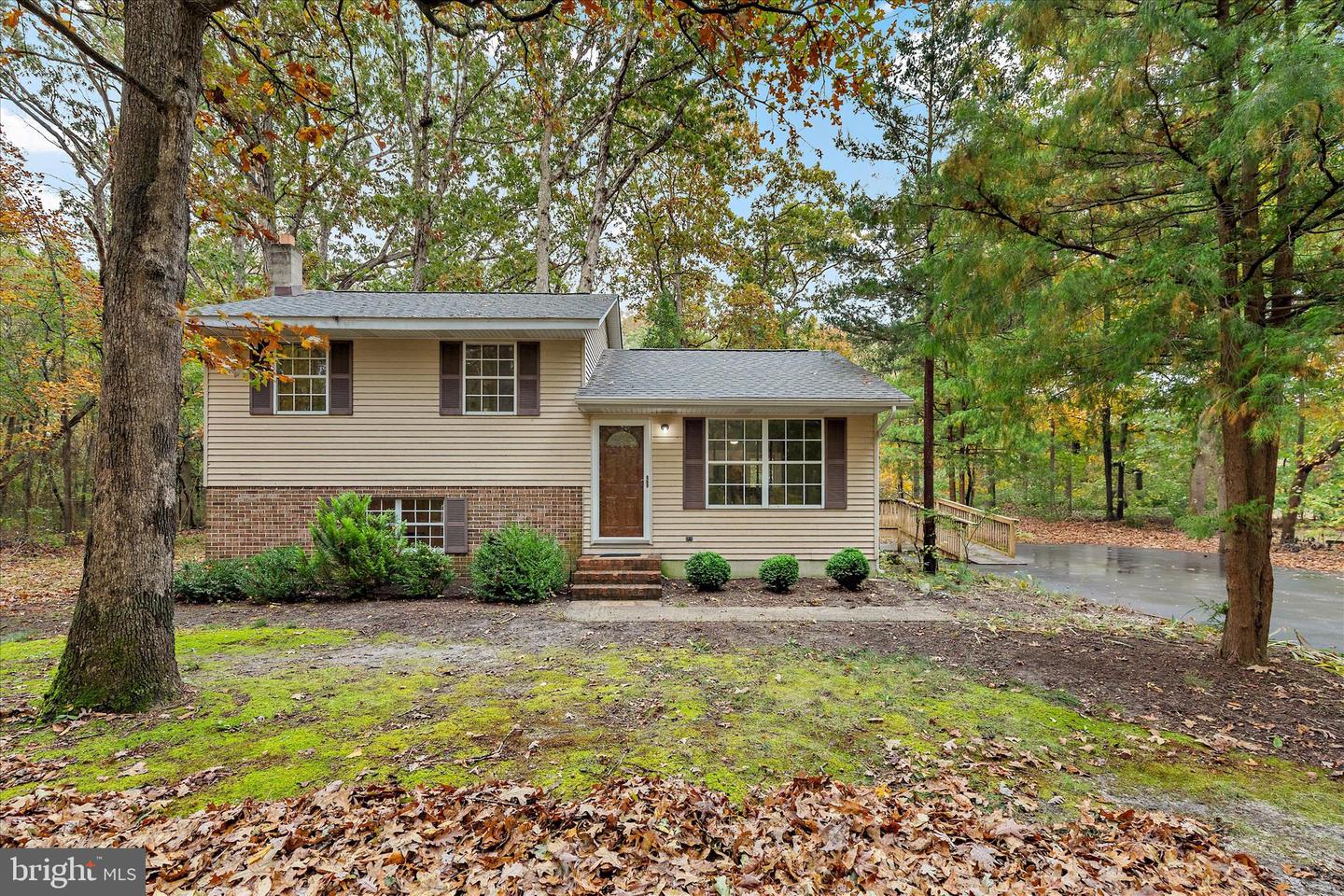 31703 HICKORY MANOR RD Property Photo 1