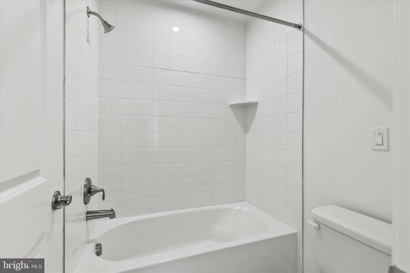 380 Scranton Ln Property Photo 29