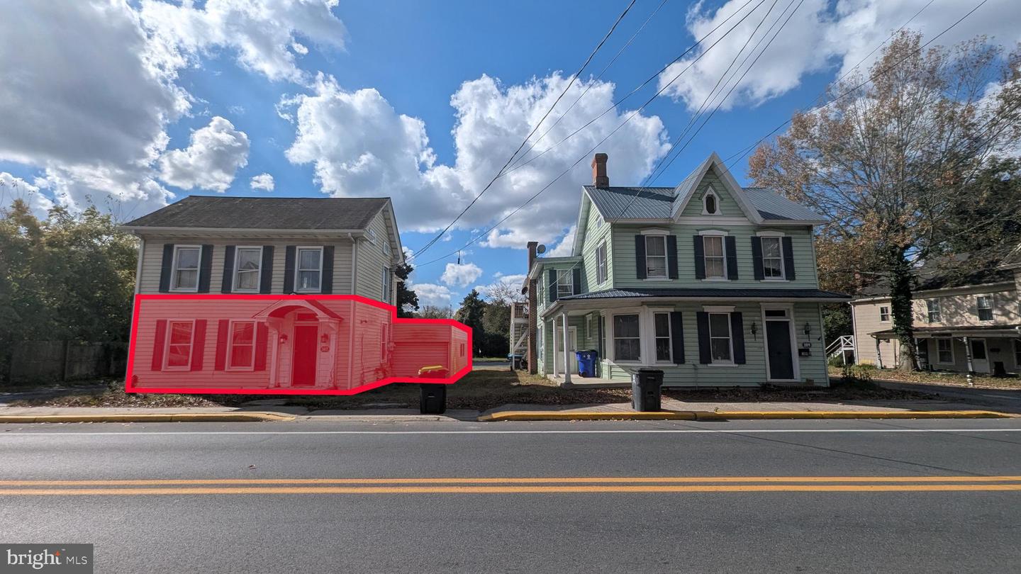 107 N Bedford St Property Photo 2