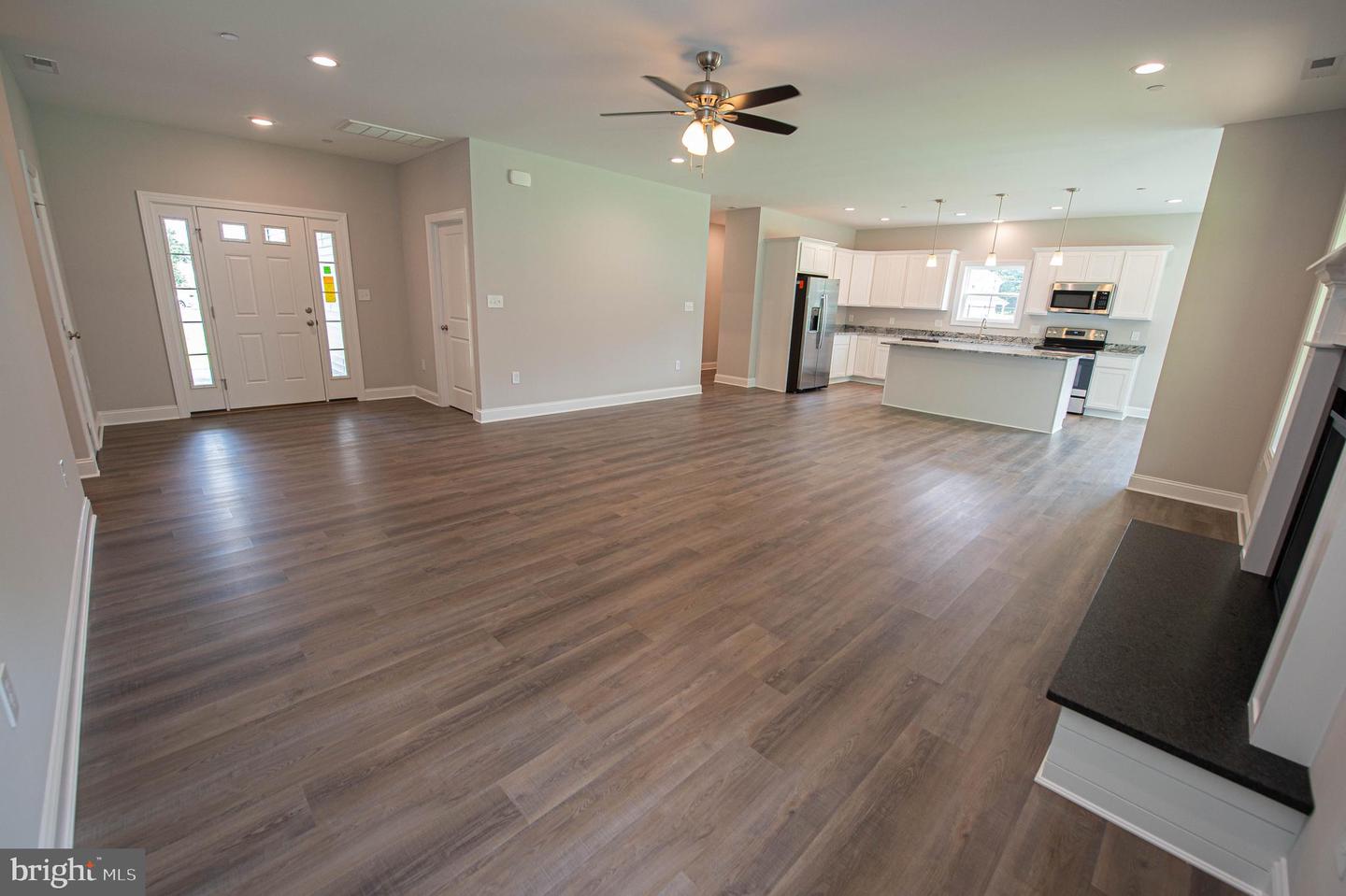 22372 Concord Pond Rd Property Photo 5