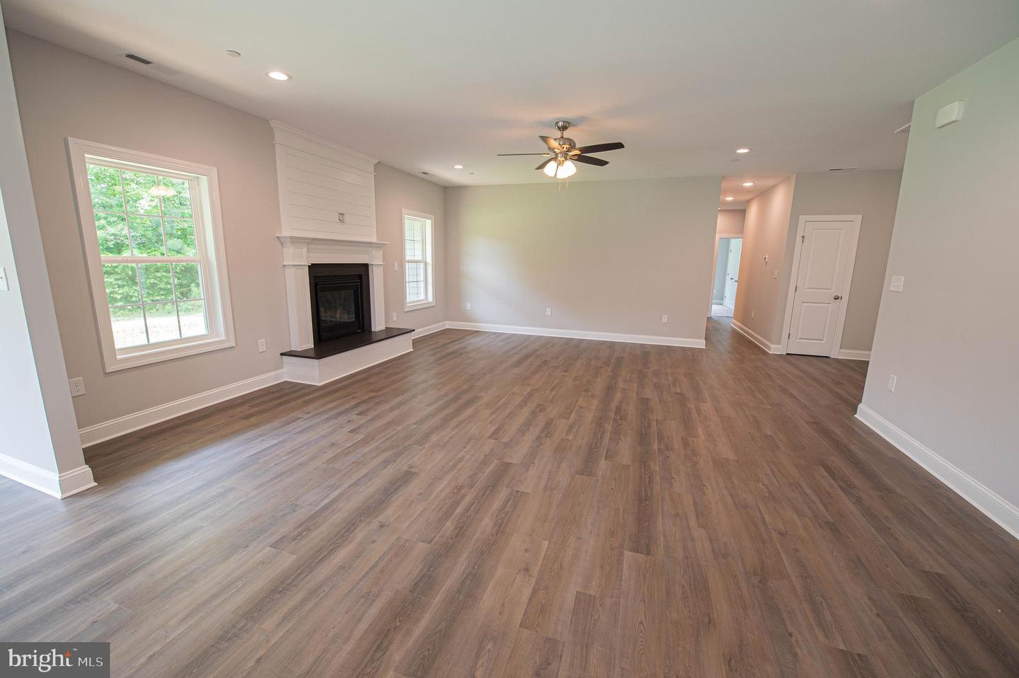 22372 Concord Pond Rd Property Photo 6