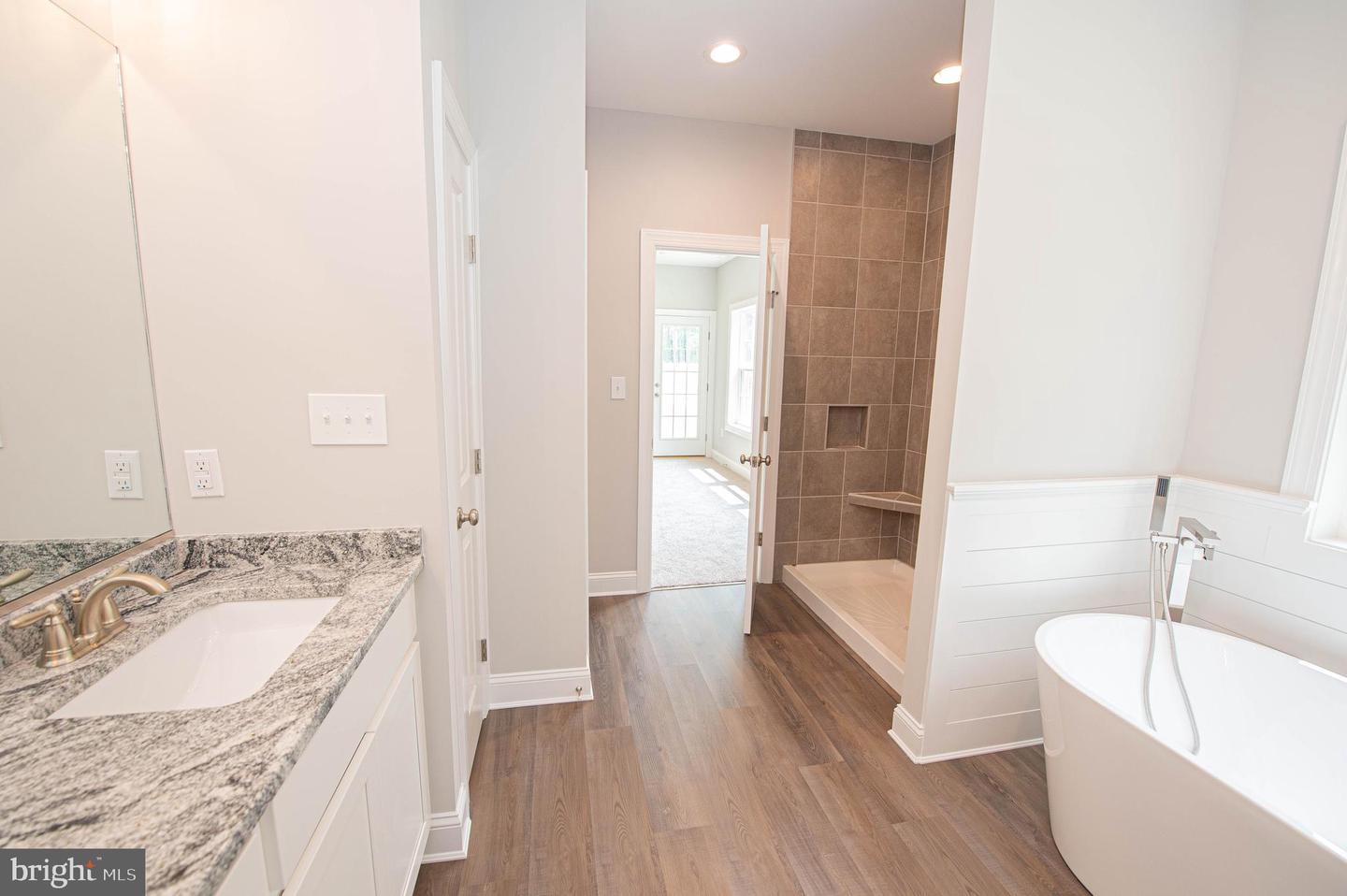 22372 Concord Pond Rd Property Photo 26