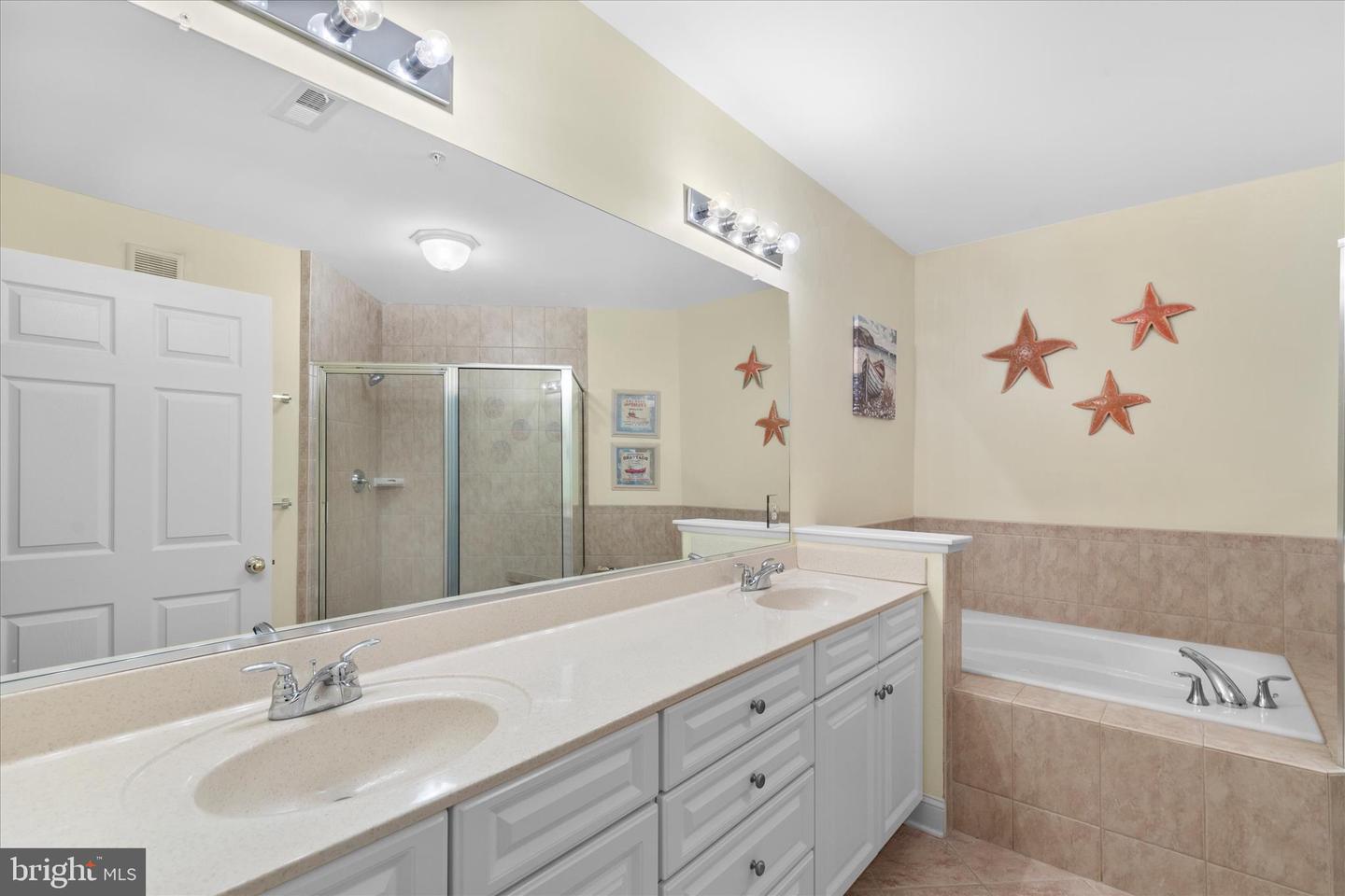 31568 Winterberry Pkwy #104 Property Photo 43